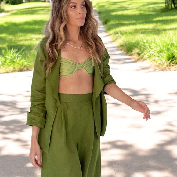 La Diosa Olive Green Tie Front Cropped Top 2-Piece Pant Set - Picture 2 of 16